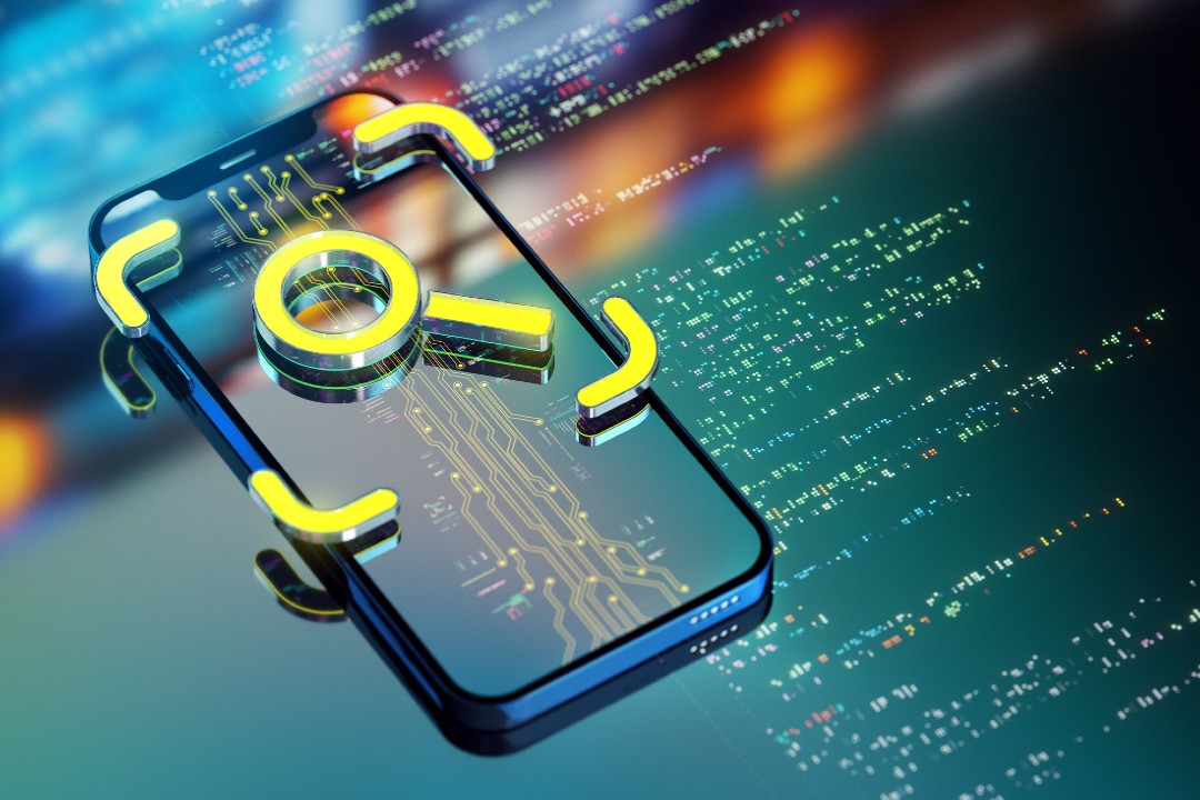 Yellow loupe icon processing data on smart phone